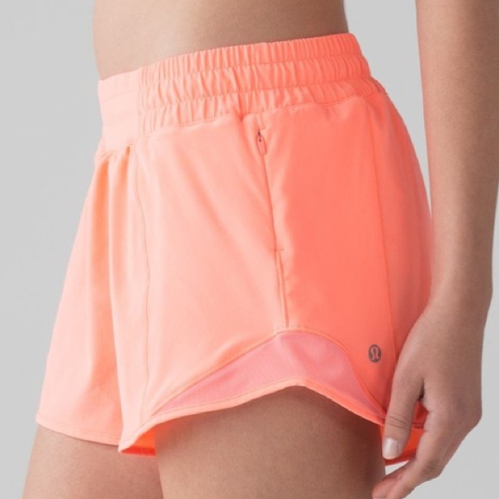 lululemon athletica Women's Hotty Hot Shirt II (Long 4") Color Orange